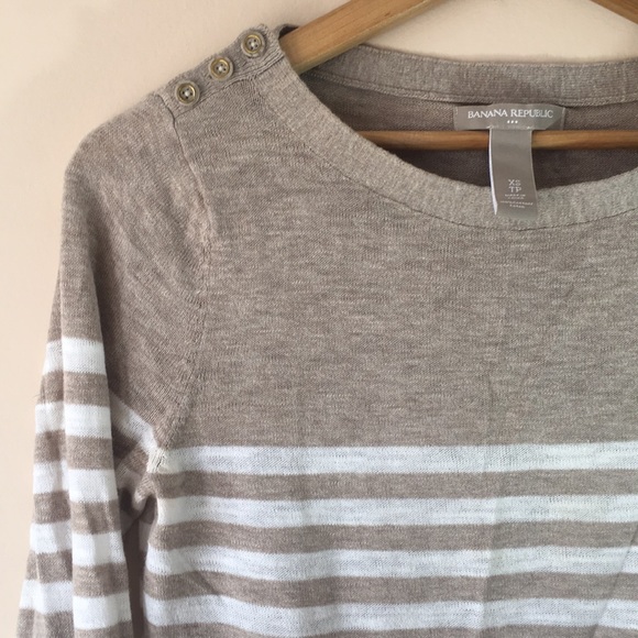 BANANA REPUBLIC | Striped Top - Picture 2 of 4